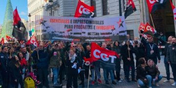 El nuevo convenio colectivo de Contact Center condena a las teleoperadoras a la precariedad hasta 2026