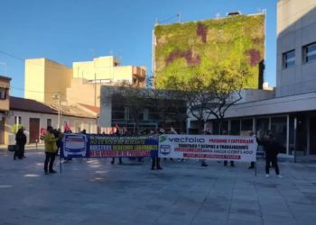 Los conductores de La Alcoyana secundan los paros y planean avanzar la huelga