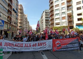 Trabajadores del Sector reclaman en Valencia la edad de jubilación del transporte a los 60 años