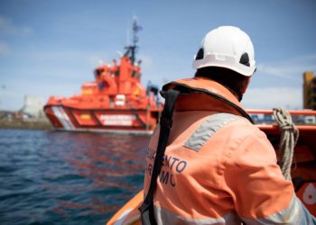 «Convertir a Salvamento Marítimo en parte del control de fronteras es un error que está costando muchas vidas», habla CGT